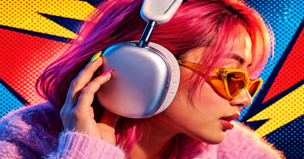 airpods max in use