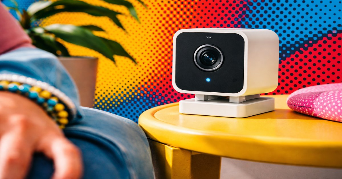 wyze cam v4 in use
